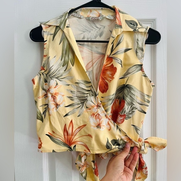 Tommy Bahama Tops - Tommy Bahamas yellow silk wrap top- XS